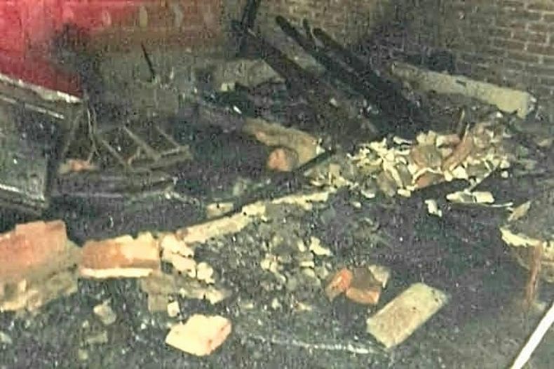 PÉRDIDAS TOTALES. Así quedó la vivienda del barrio 9 de Julio. &nbsp;
