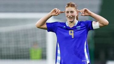 GOLEADORA. Annika y su clásico festejo cuando convierte goles.