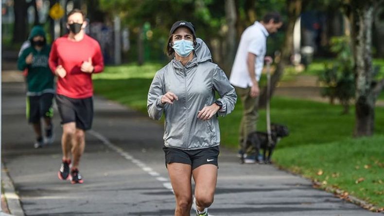 CON BARBIJO. Los runners piden protocolo para volver a correr..