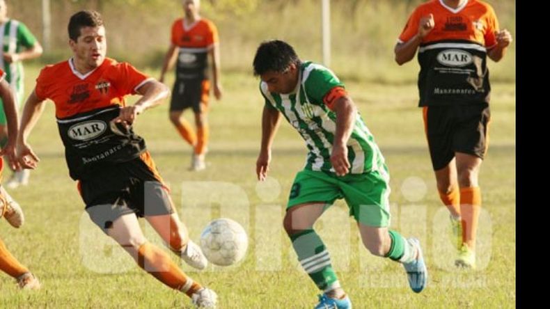 DIFERENCIAS. Abrojal quiere seguir en la cima; Manzanares busca recuperarse ante Unión..