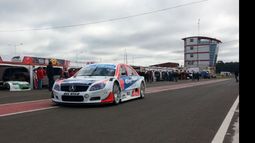 ESCALADA. Azar tiene como objetivo llegar entre los 10 mejores de la 1ª final..