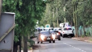 escapaban de la policia y se enfrentaron a tiros: un delincuente herido y otro detenido