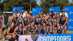 CAMPEONAS. El plantel de Hebraica se quedó con la 5ª Copa Municipalidad de Pilar. CAMPEONAS. El plantel de Hebraica se quedó con la 5ª Copa Municipalidad de Pilar.