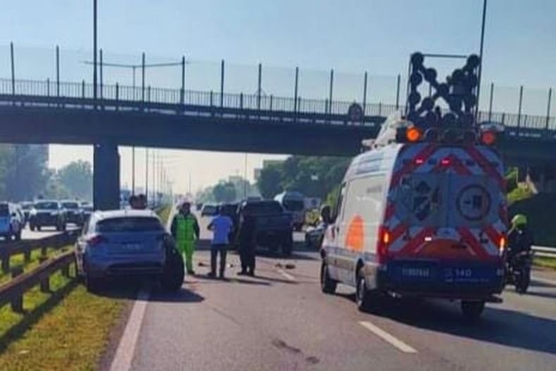 El accidente se produjo en el kilómetro 45 de la Panamericana.