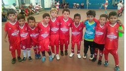 LÍDER. La 2014 de Sportivo marcha invicta en el Verano..