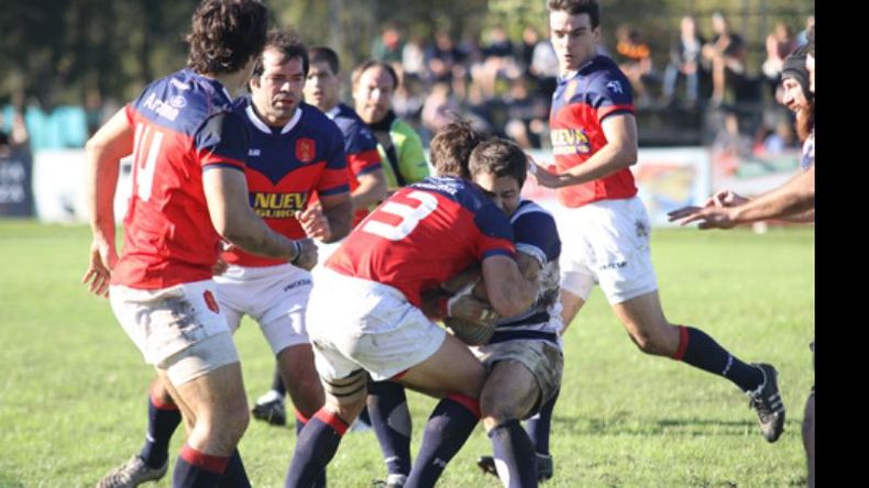 Deportiva sacó adelante un partido complicado para sostenerse en el podio..