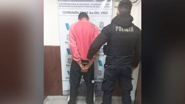 detenido cuanto intentaba entrar a robar a una casa