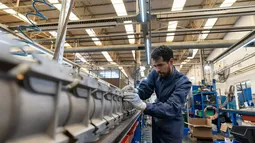 FRENO. La industria automotriz, también afectada por el parate de la actividad. FRENO. La industria automotriz, también afectada por el parate de la actividad.