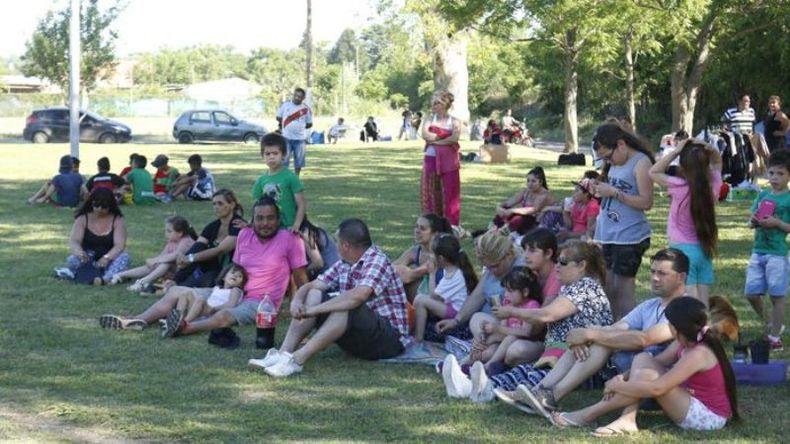 vecinos.SOL. Fue un día ideal para aprovecharlo al aire libre..