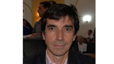 Gabriel Lagomarsino. .