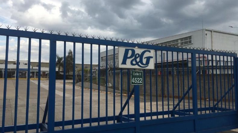 PORTÓN. Procter & Gamble está en la calle 9 del Parque Industrial..
