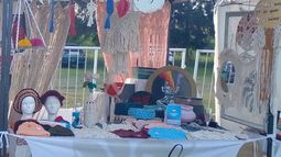La feria de artesanos funciona en la Plaza 12 de Octubre todos los fines de semana. La feria de artesanos funciona en la Plaza 12 de Octubre todos los fines de semana.