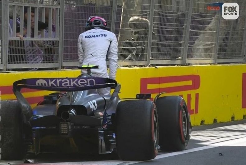 Franco Colapinto chocó contra un muro en la prueba libre del GP de Azerbaiyán.