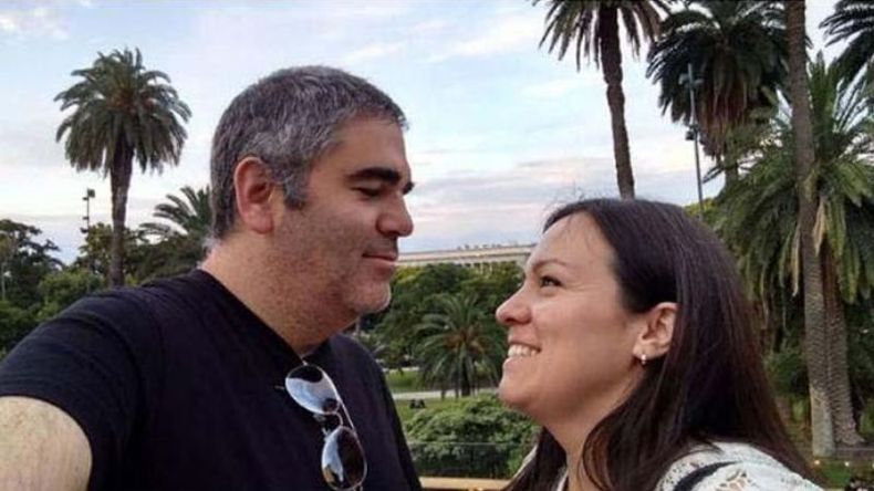 20 AÑOS NO ES NADA. El periodista Carlos Cabanchik celebró sus 20 años de casado con Soledad, a quien le dedicó un romántico mensaje en las redes..