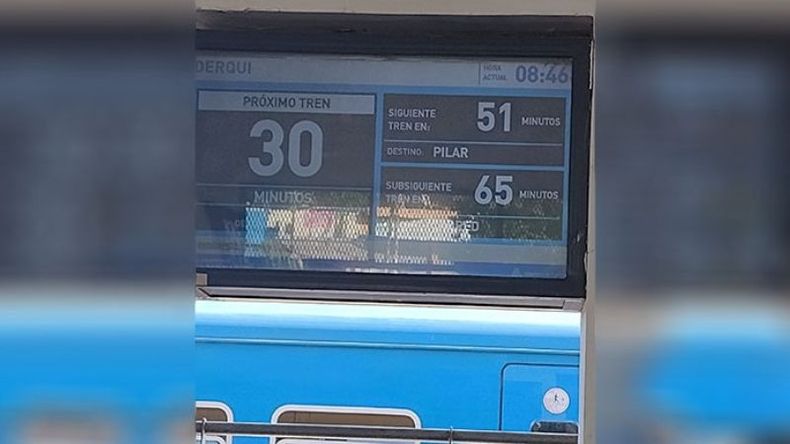 Encima que vienen cuando se les canta, cancelan servicios. Tren a Pilar que pasa por Derqui 08.53, cancelado. Próximo, 9.15, aproximadamente. Son unos HDP, no les cabe otra palabra. Maru Maidana..