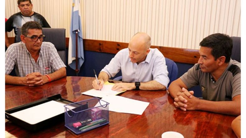 MESAZA. La discusión paritaria de los municipales comenzará en 10 días..