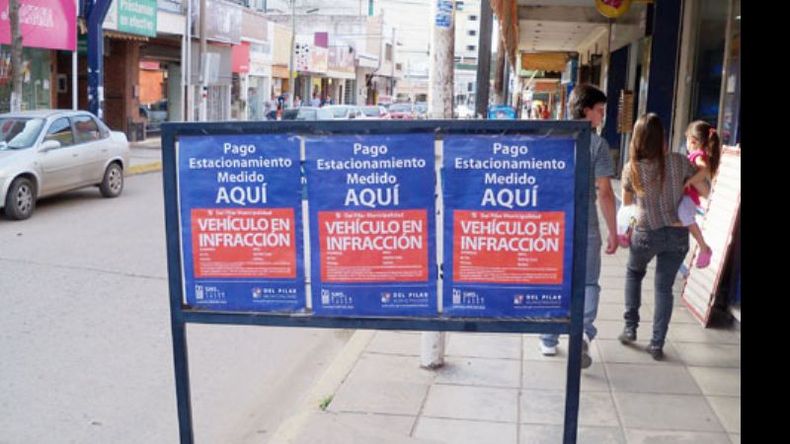 El estacionamiento medido en el centro sufrirá modificaciones en el 2014..