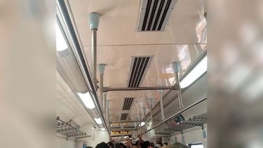 Placeres de viajar con estos calores en el San Martín. Para los que dicen que no tiene aire acondicionado. De Palote Nadia..