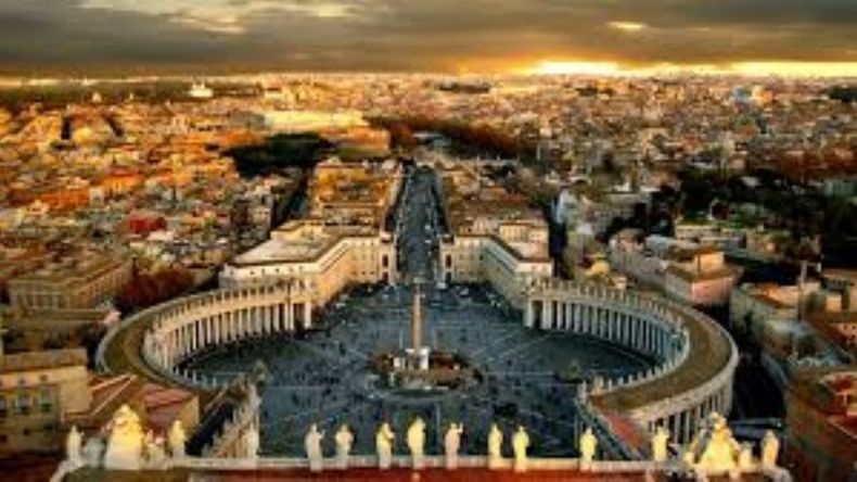 Roma, su arte, su historia y sus costumbres, a través de diez encuentros en la Galería Phos..