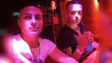 HERMANOS. Cristian y Lautaro Figueredo momentos antes del ataque. .
