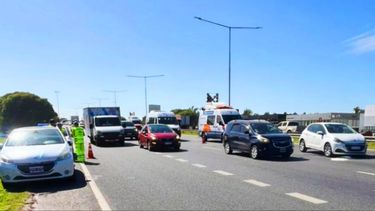 KILÓMETRO 49. El accidente complicó el tránsito en la zona por unos 30 minutos.&nbsp;