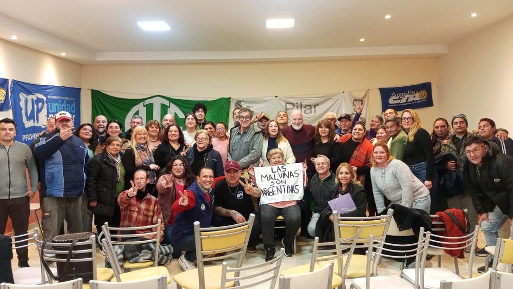 LAS MALVINAS SON ARGENTINAS. El reclamo de soberanía estuvo presente en el lanzamiento.