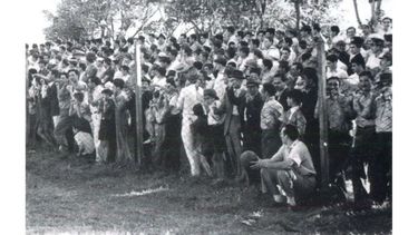 AÑO 1948. Así lucía la cancha de Atlético, en el centro de Pilar. .