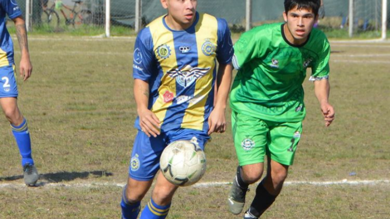 PERDIÓ EL TREN. La Sub 20 de Ferro no pudo contra Real Metalúrgico. .