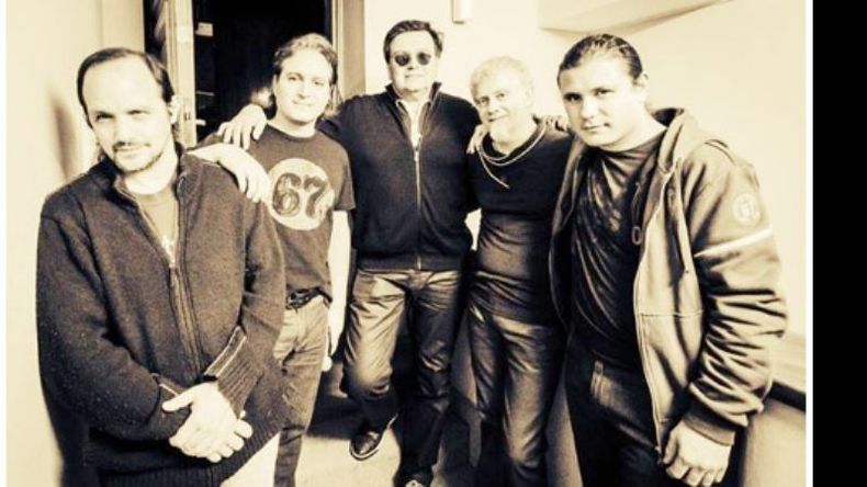 Por la vuelta. Bad Dream, la banda que recrea la música de Genesis, está alejada de los escenarios. Pero es por una buena causa. Se encuentra trabajando en un EP que contendrá temas propios..