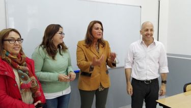 María Rosa Batalla, Jesica Bortule, Marcela Campagnoli y Nicolás Ducoté, esta mañana en el Pellegrini..