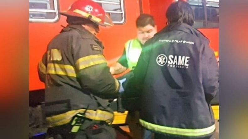 El joven sufrió hundimiento de cráneo y está internado en grave estado en el hospital Sanguinetti. Foto @juancaimpacto.
