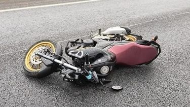 La moto de la víctima, un joven de 21 años domiciliado en Pilar.