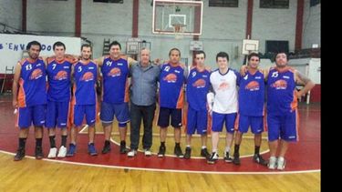 El equipo de Del Viso ganó y avanza en playoffs..