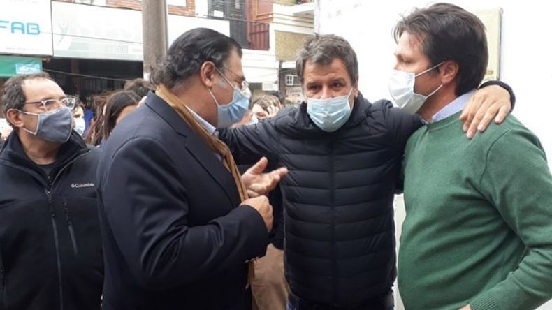CANDIDATOS. Emilio La Greca con Manes y Ranieli. Quedaron cerca..