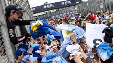 Franco Colapinto recibirá el cariño constante de los argentinos, esta vez en Palermo.