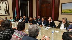 Los docentes volvieron a ser convocados.