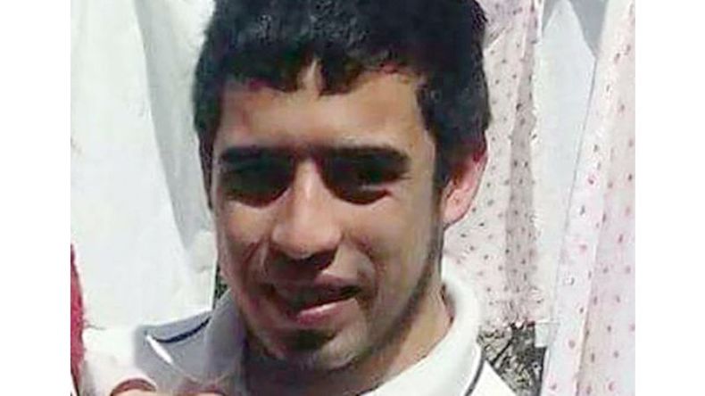 LO BUSCAN. Nahuel Pineda, tiene 27 años. .