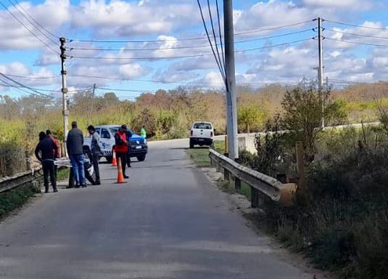 EN REPARACIÓN. El puente se encuentra cerrado al tránsito.