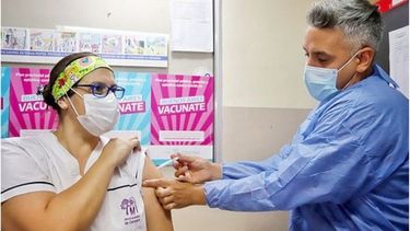 3,7 millones de bonaerenses ya recibieron la vacuna. .