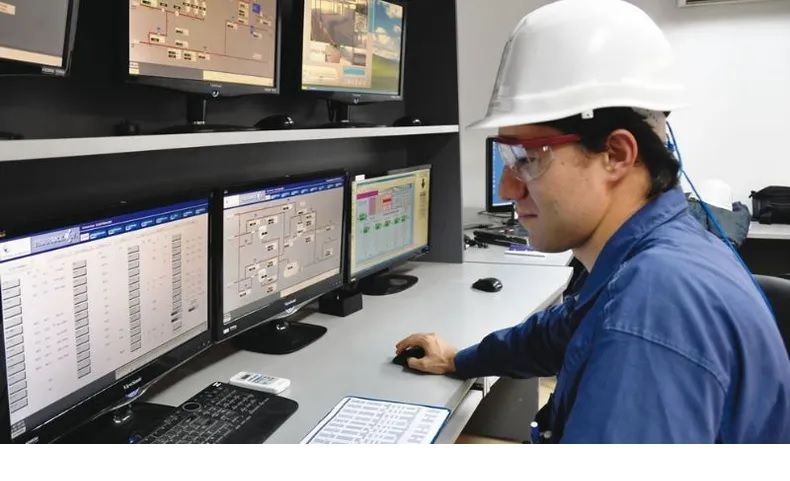 ACUERDO. Los trabajadores químicos ya tienen su aumento definido para mayo, junio y julio. &nbsp;