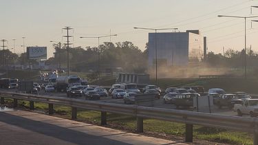 panamericana muy cargada sentido a capital desde el kilometro 52,500