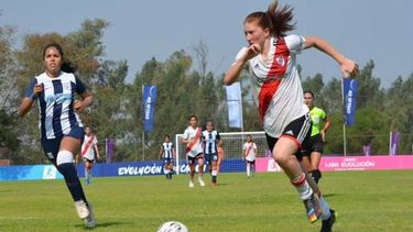 AL ATAQUE. Annika lleva convertidos 3 goles en el torneo de Conmebol.