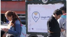 CONECTADOS. En los puntos abiertos se accede a internet gratis..