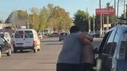 La pelea ocurrió en Ruta 26 y Belice, localidad de Luis Lagomarsino. La pelea ocurrió en Ruta 26 y Belice, localidad de Luis Lagomarsino.