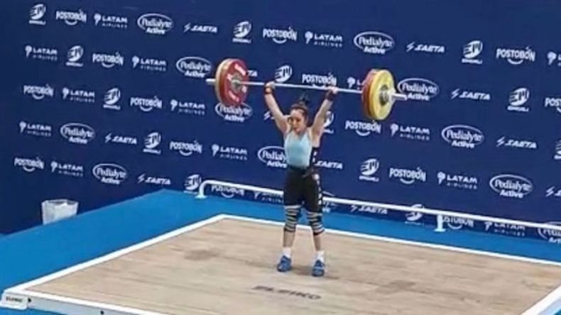 ENVIÓN. Martina en plena competencia en Cali..