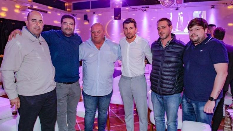 FIESTAS. Las despedidas de año mostraron a sindicalistas y opositores juntos..