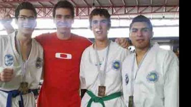 La Escuela de Favalli y sus trofeos en Moreno..
