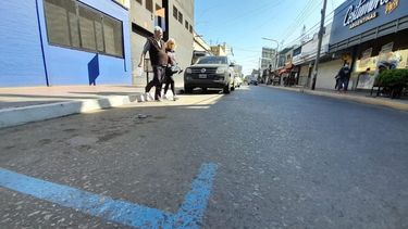 desde hoy comienza a ser pago el estacionamiento inteligente en pilar centro