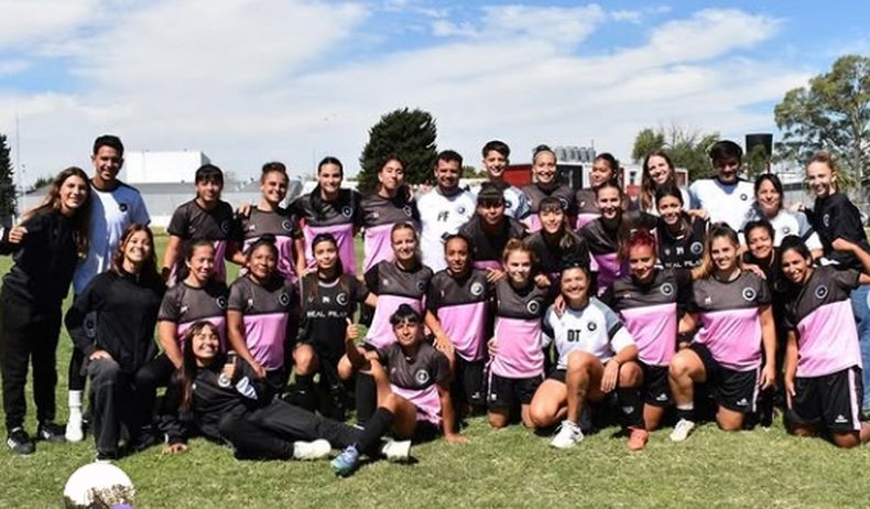 Las Reinas buscarán los primeros puntos en casa.