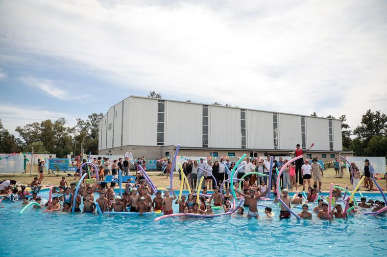 AL AGUA Las piletas son el principal atractivo del programa de verano